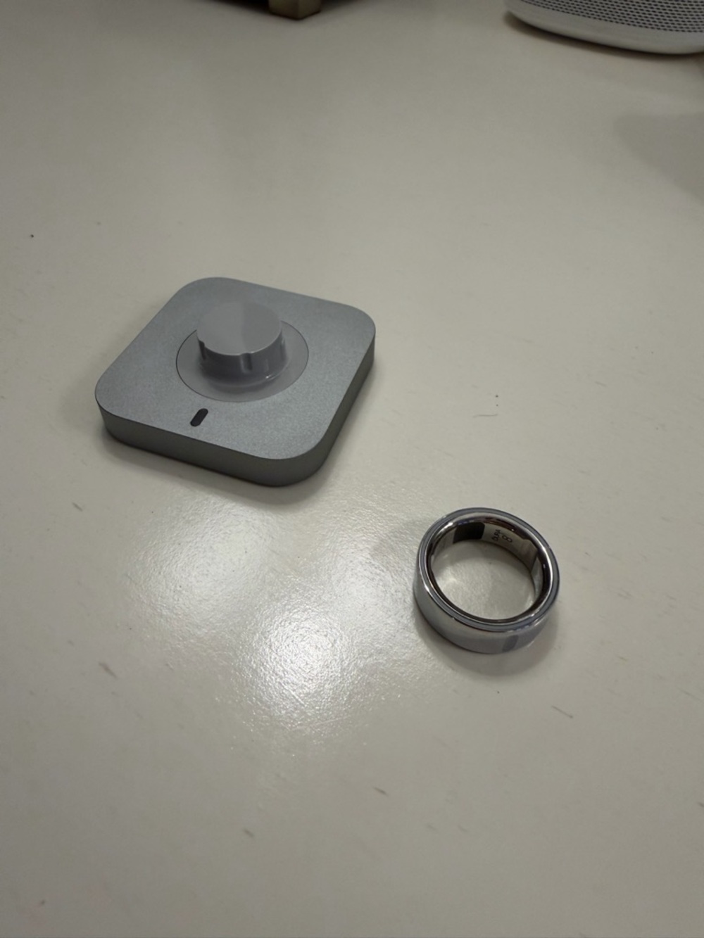 Oura Ring 4 - Silver